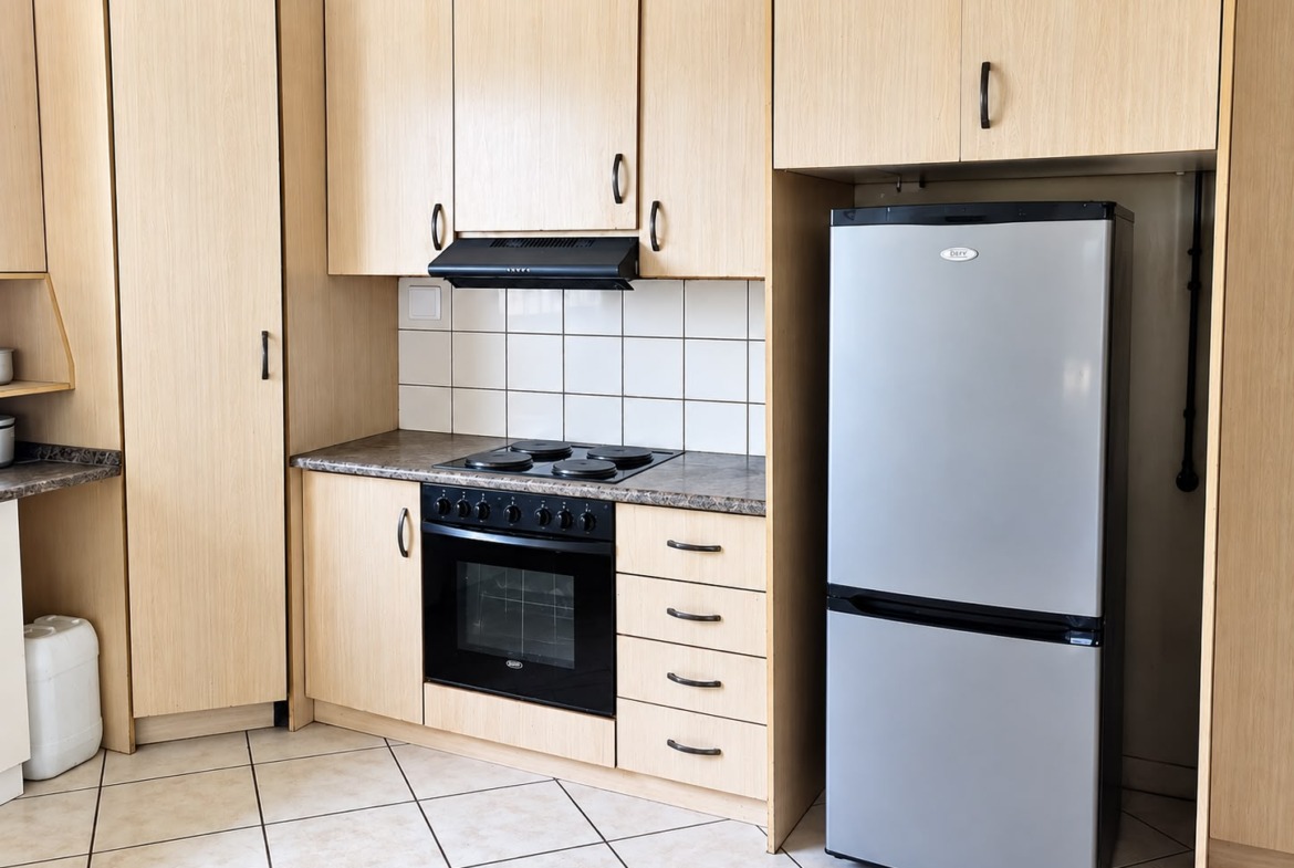 Excellent Investment Opportunity – Spacious 10-Bedroom House
